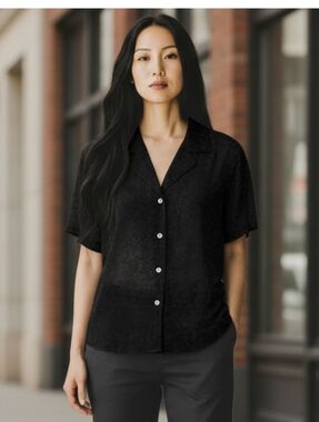 Banana Republic Size S 100% Linen Black Button Down Shirt Short Sleeves Collar